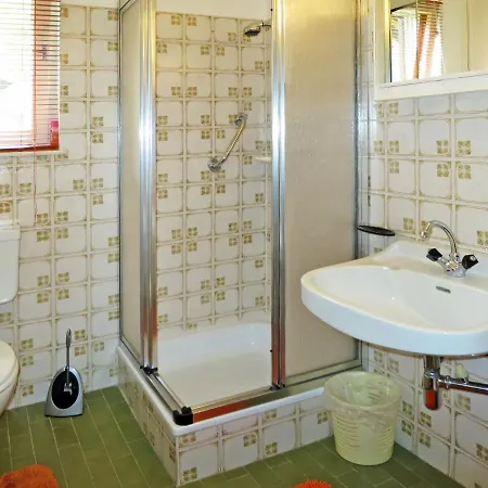 Lux By Interhome * Oblarn