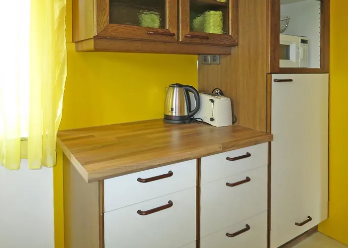 Lux By Interhome Oblarn