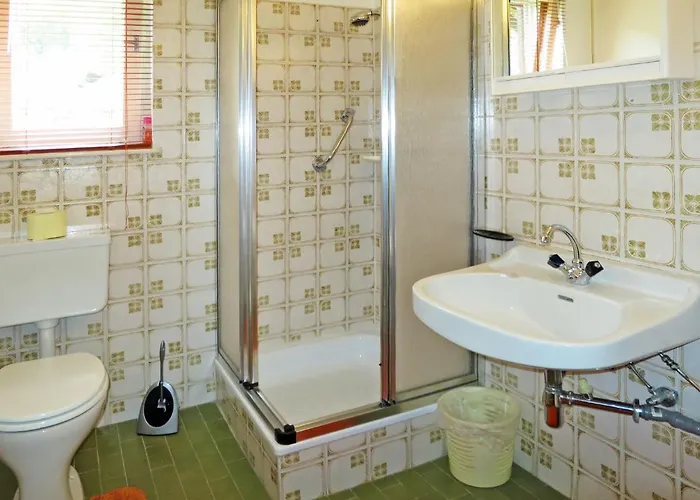 Lux By Interhome * Oblarn