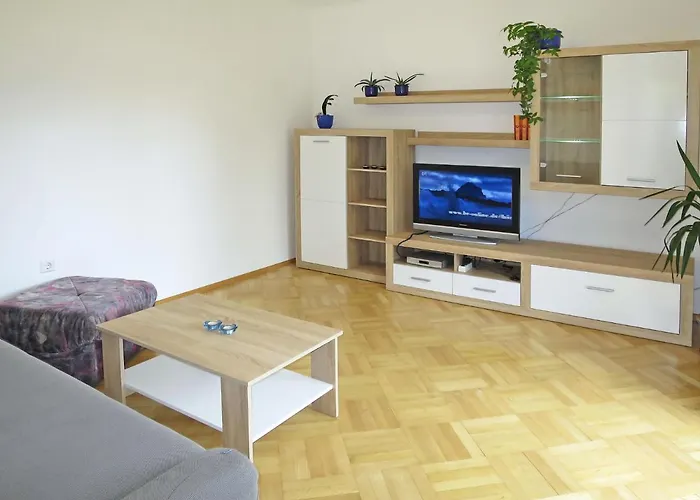 Lux By Interhome بيت للعطل Oblarn